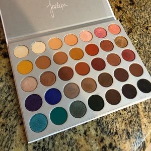Jaclyn Hill Morphe Palette